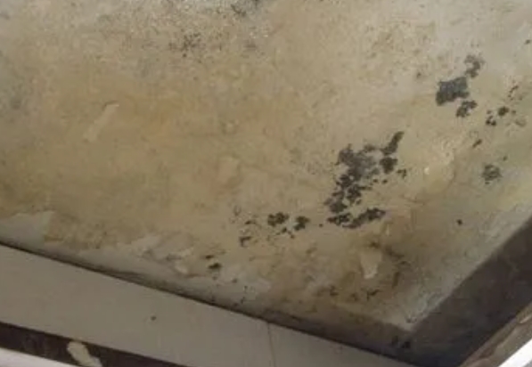 谢通门阳台漏水维修公司分享下谢通门卫生间渗水维修需要注意哪些问题。